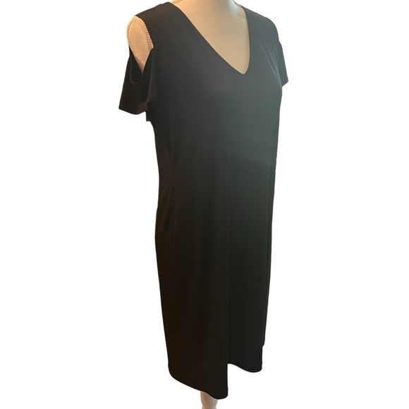 Clara Sun Woo Black Cold Shoulder Dress V Neck Size Small - Picture 3 of 8